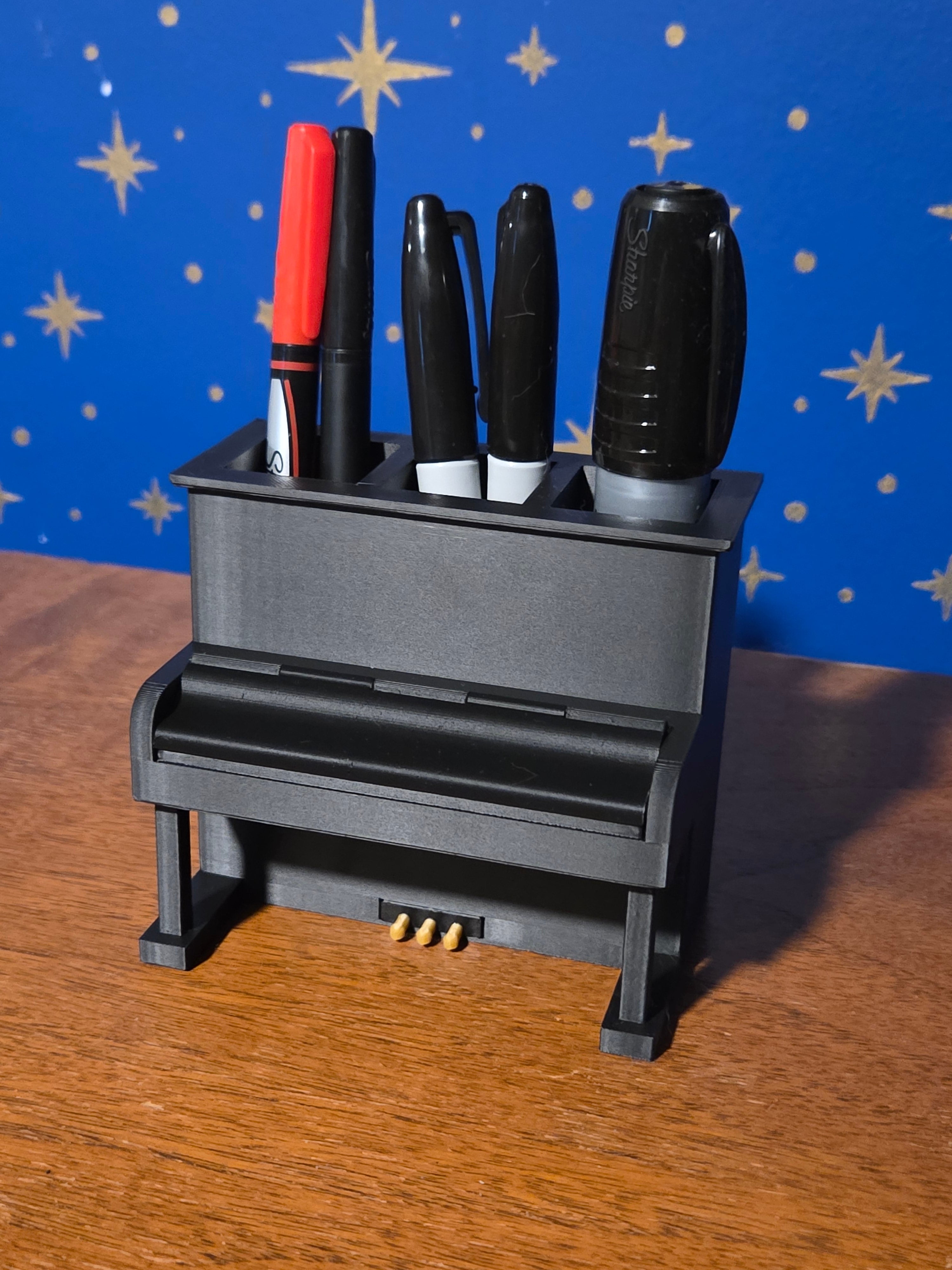 Upright Piano Pen Holder