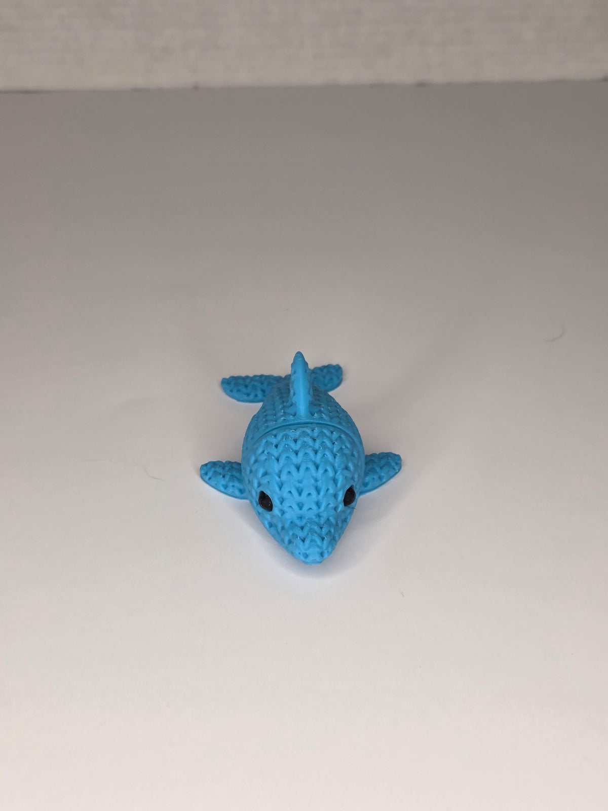 Cute Fidget Dolphin | Articulated Animal, Gift for Animal Lovers, Stimulating Knitted Texture, Marine Life Toy