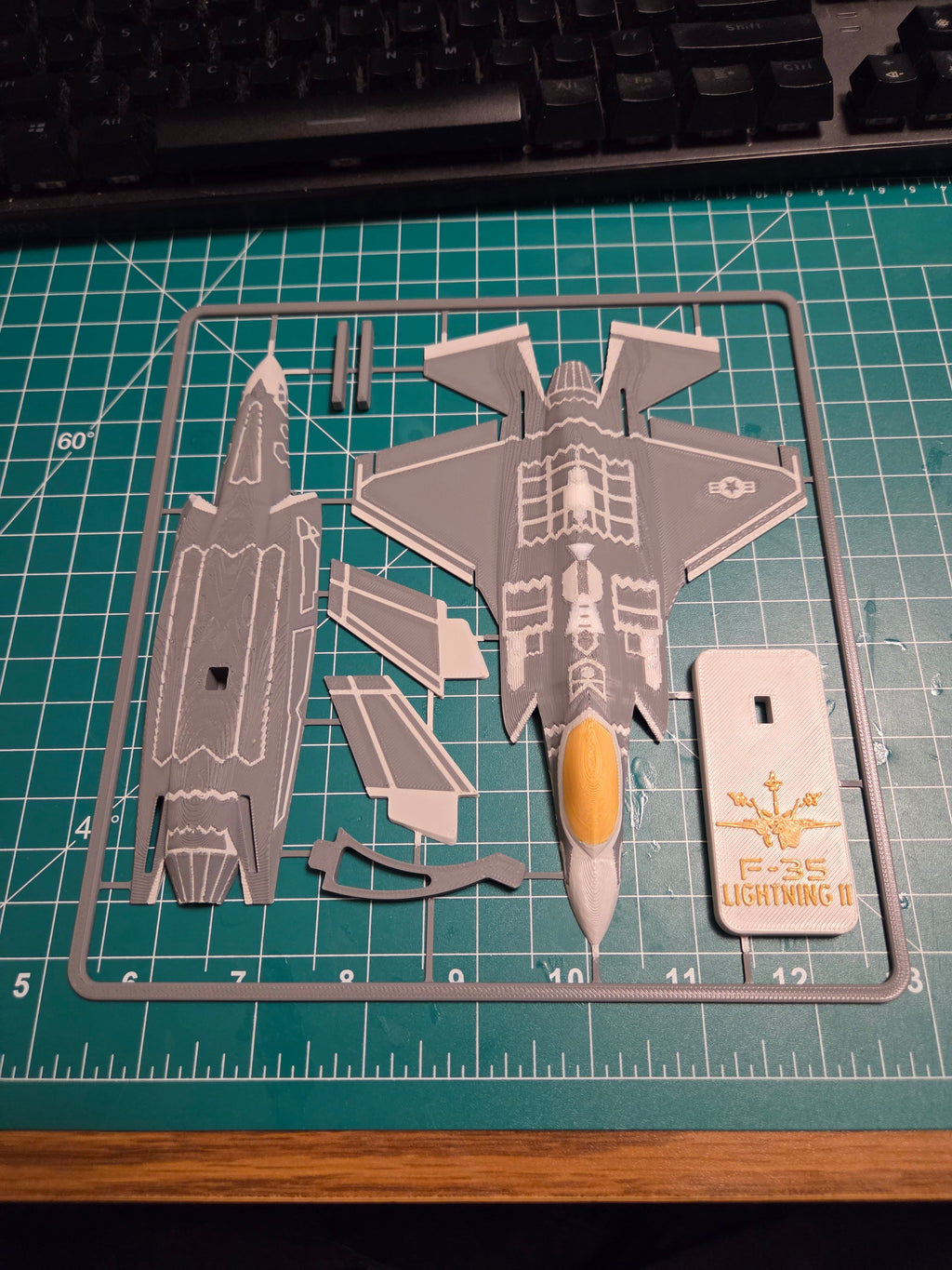 F-35 Lightning Kit Card