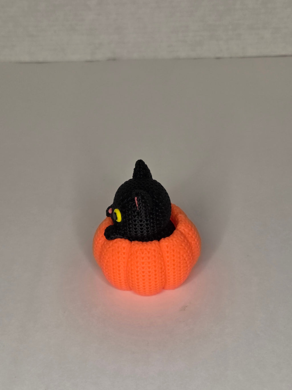 Cat in Pumpkin, Knitted Texture