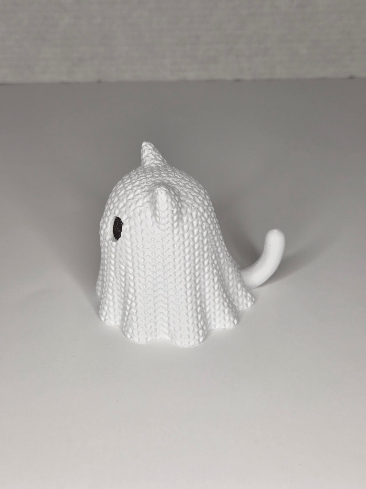 Knitted Texture Cat Ghost (Tea Light Cover)