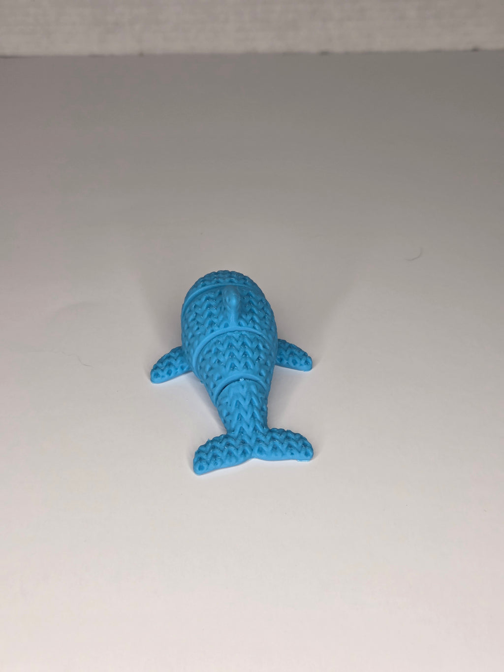 Cute Fidget Dolphin | Articulated Animal, Gift for Animal Lovers, Stimulating Knitted Texture, Marine Life Toy